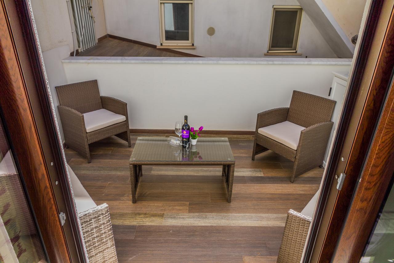 Suite Bordonaro Apartments Cefalù Kültér fotó